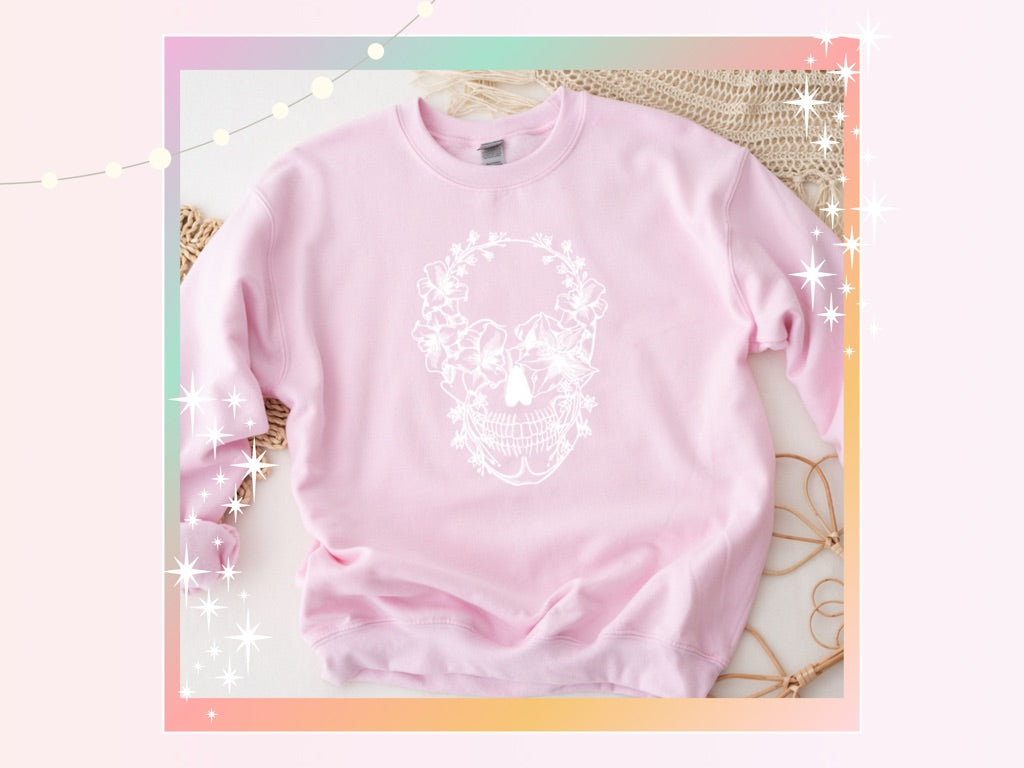 Skull & lilies Unisex Classic Fit Sweatshirt